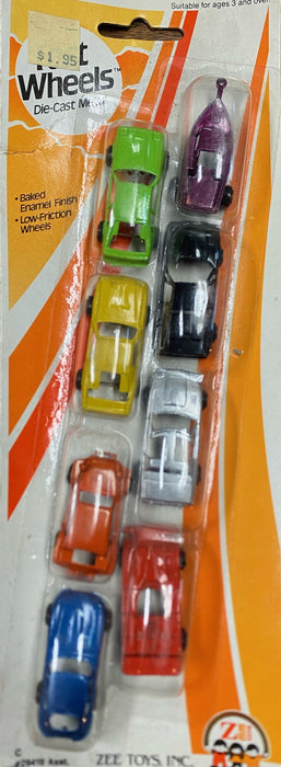 Vintage 1982 ZEE Toys Die Cast Fast Wheels 8 Car Set