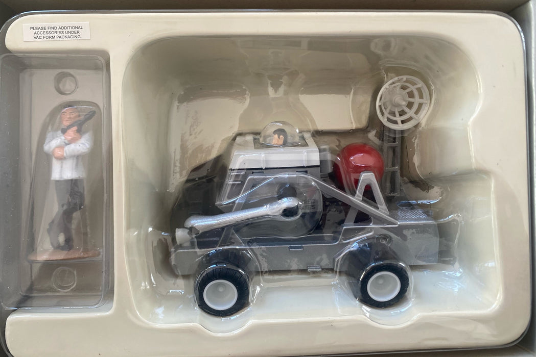 CORGI 65201 - MOON BUGGY & BOND FIGURE SET 1997